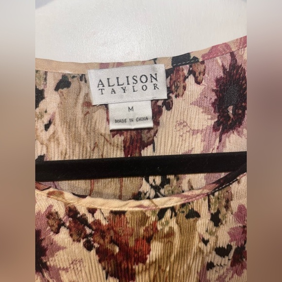 Allison Taylor Blouse Size Medium - Picture 3 of 8